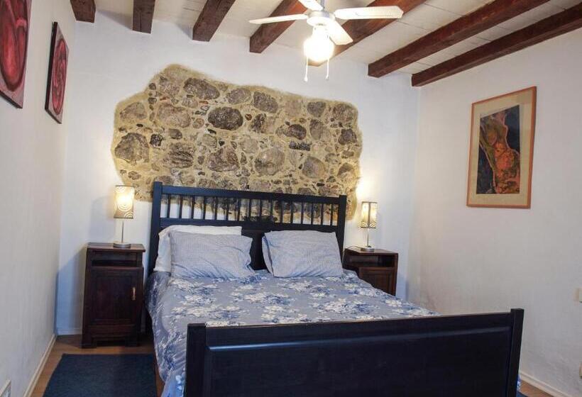 آپارتمان 1 خوابه, Apartments Hemingway House