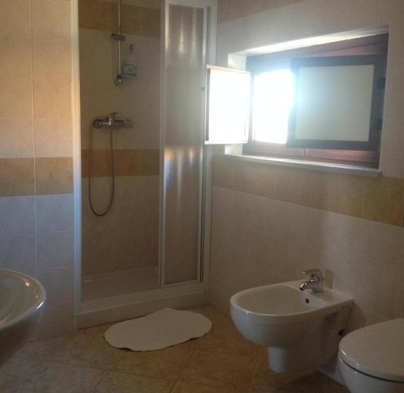 اتاق خانوادگی, Azienda Vitivinicola Sergio Del Casale