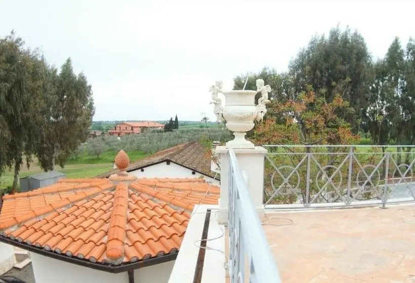 スタンダードルーム, Villa Strampelli