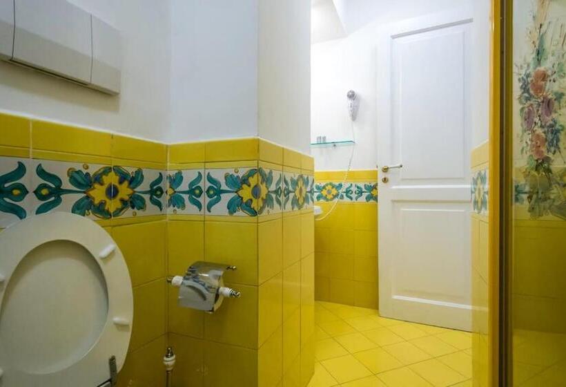 Четырехместный Номер Deluxe, Villacore Capri