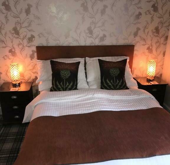 חדר דלוקס, Woodvale