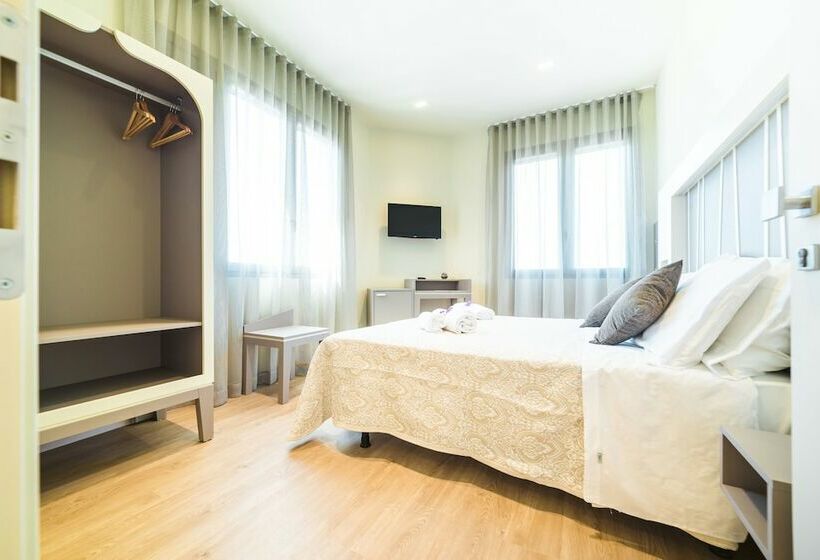 חדר קומפורט, Calaluna