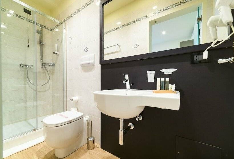 חדר קומפורט, Calaluna