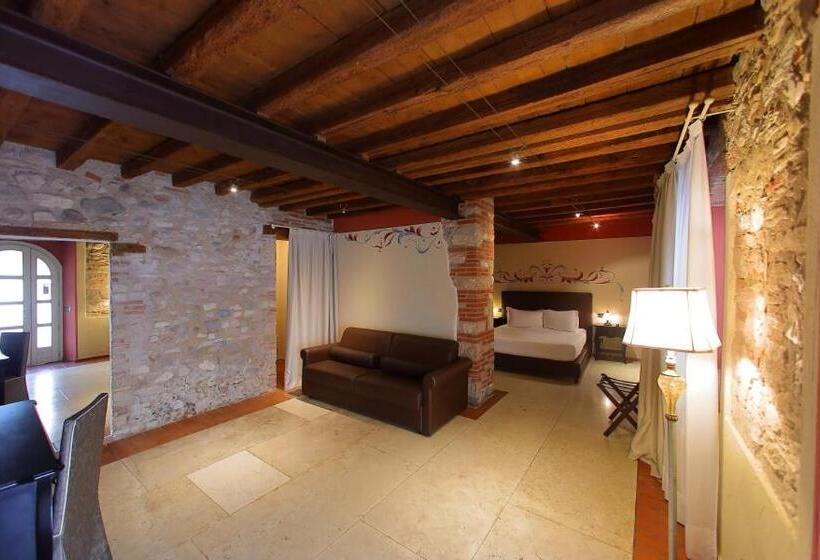 デラックスルーム, Classique