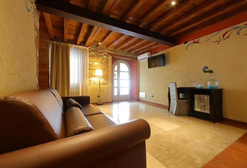 デラックスルーム, Classique