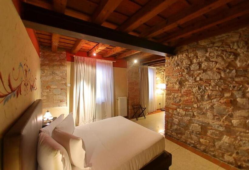 デラックスルーム, Classique