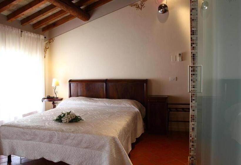 デラックスルーム, Classique