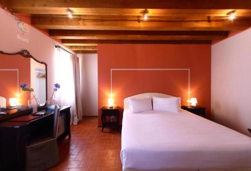 デラックスルーム, Classique