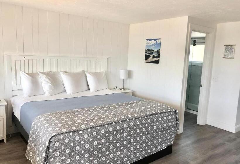 キングサイズベッドのスタンダードルーム, Kingfisher Oceanside