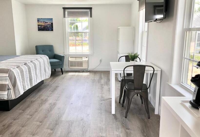 キングサイズベッドのデラックスルーム, Kingfisher Oceanside