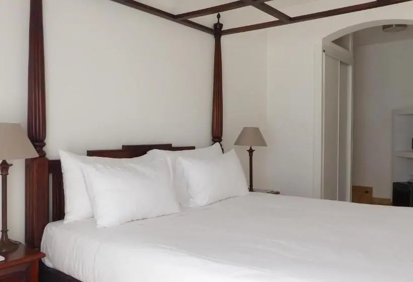 Standard-huone Puutarhanäkymä, Hôtel Les Bouis   Vue Mer
