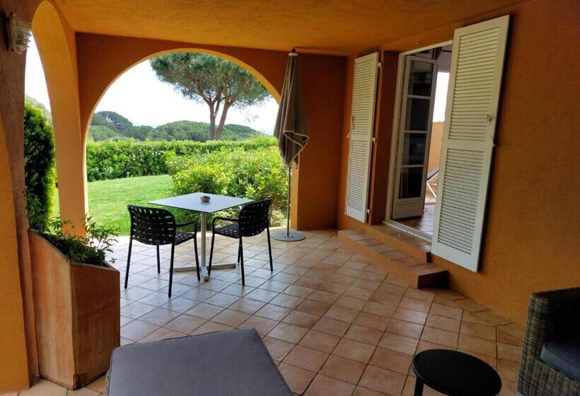 غرفة قياسية مطلّة علي الحديقة, Hôtel Les Bouis   Vue Mer