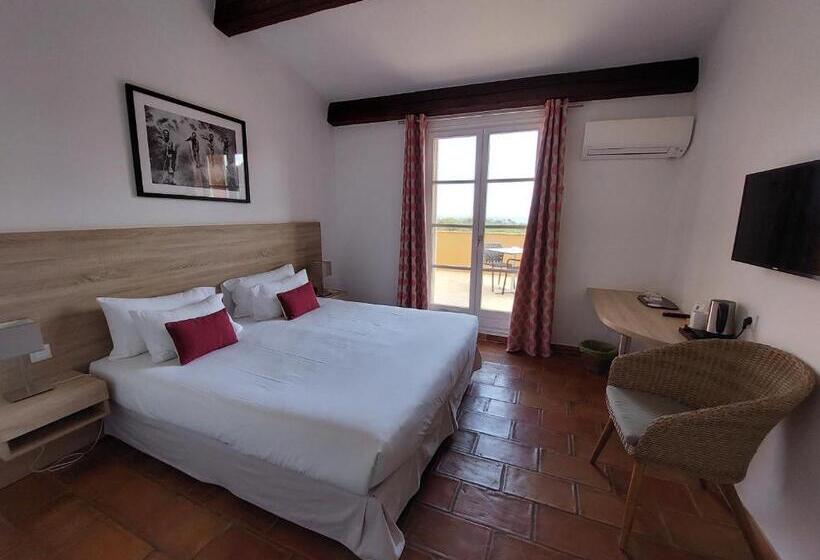 غرفة سوبيريور مطلّة علي البحر, Hôtel Les Bouis   Vue Mer