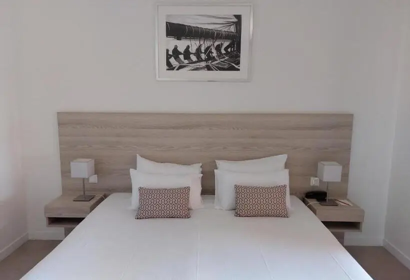 Superior-huone Merinäkymä, Hôtel Les Bouis   Vue Mer