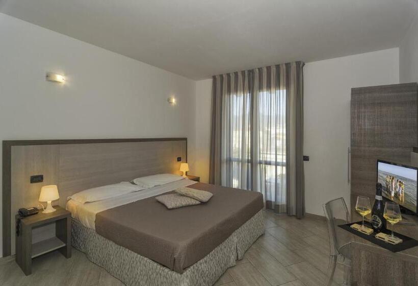 Chambre Standard avec Balcon, Lido Inn