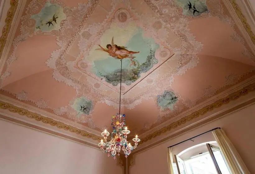 キングサイズベッドのスイートルーム, Palazzo Margherita