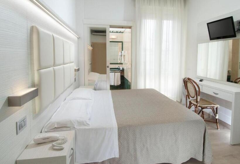 Quarto Economy, Prestige