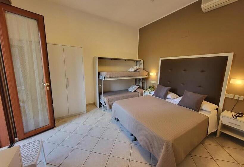 スタンダード4人部屋, Villa Fulgida