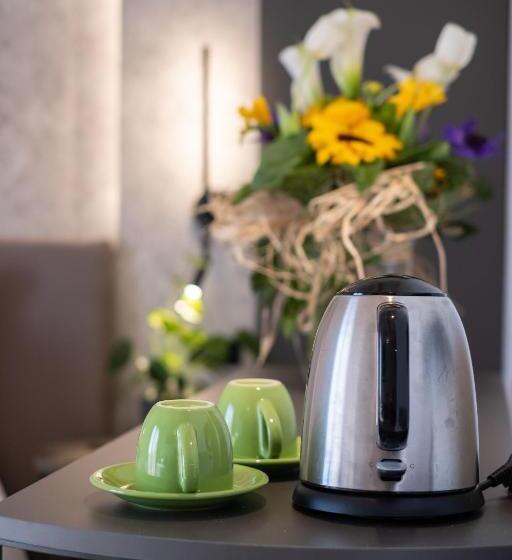 חדר משפחתי, La Cipressina B&b