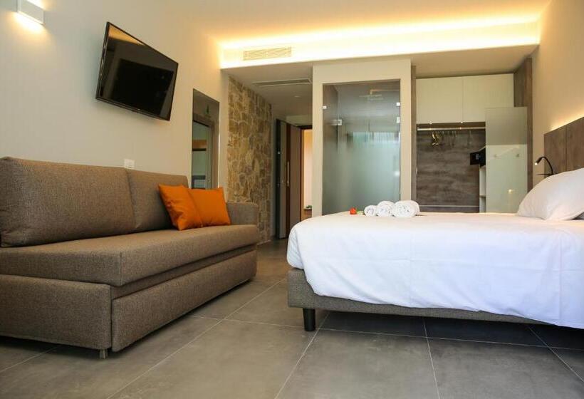 סטודיו סטנדרט נוף לים, La Cipressina B&b