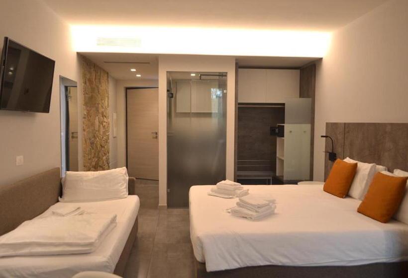 סטודיו סטנדרט נוף לים, La Cipressina B&b