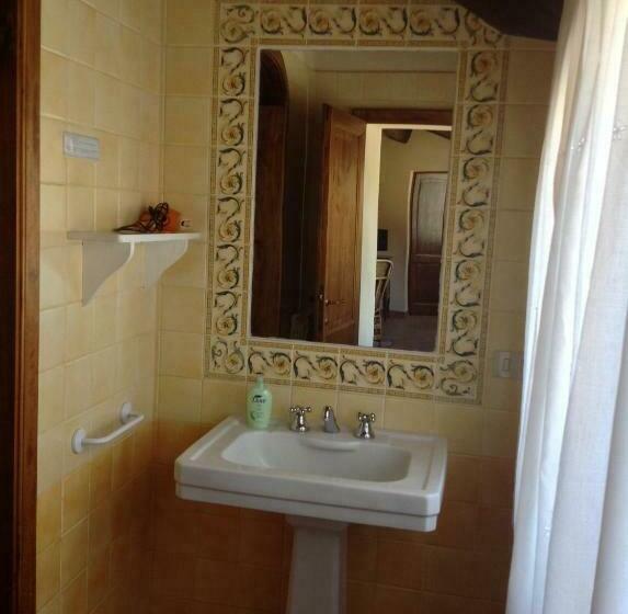 Апартаменты 1 Спальня, Borgo La Grancia