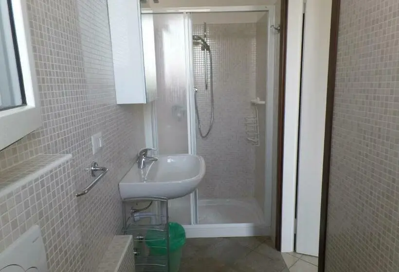 اتاق استاندارد, B&b Partenza Funivia