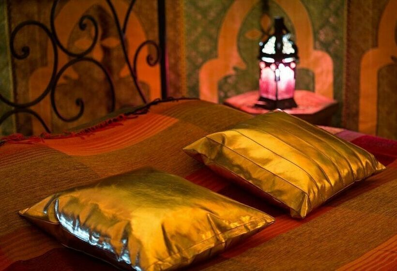 스탠다드 룸, Hébergements Insolites Domaine Arvor Spa