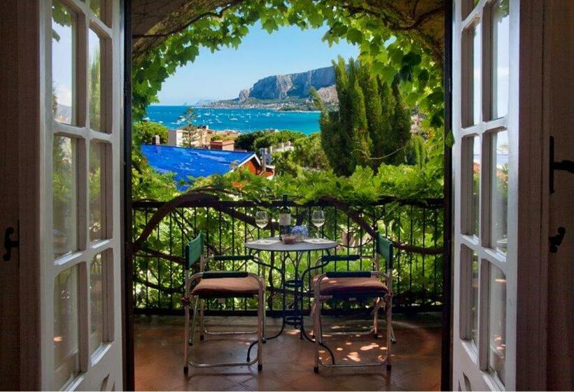 סוויטה עם מרפסת, Il Glicine Sul Golfo