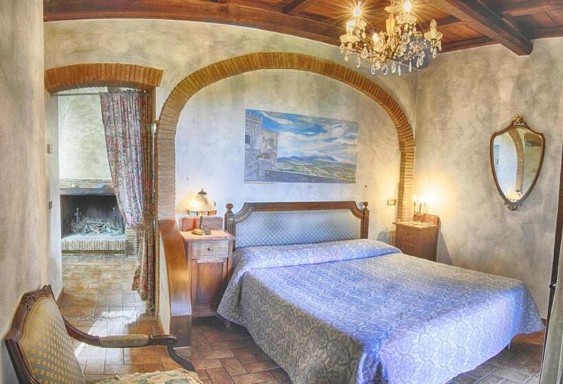 Номер Стандарт, La Vecchia Quercia