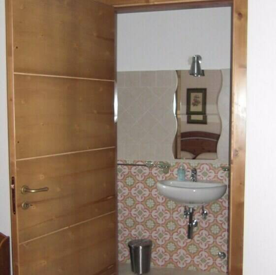 غرفة قياسية, Le Rocce