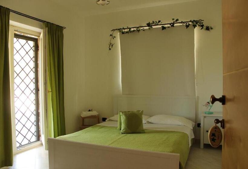 غرفة قياسية, Le Rocce