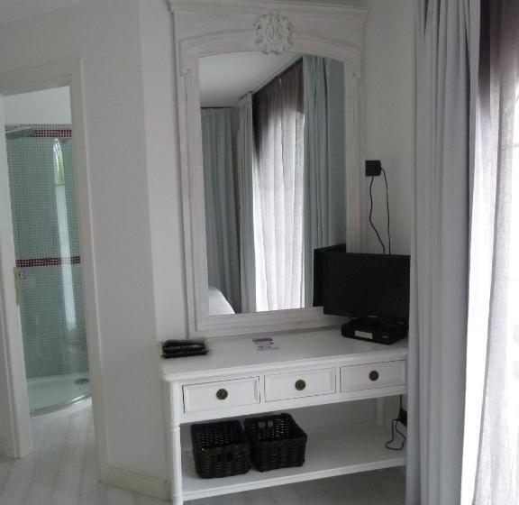 חדר בסיסי, Caterina.c B&b