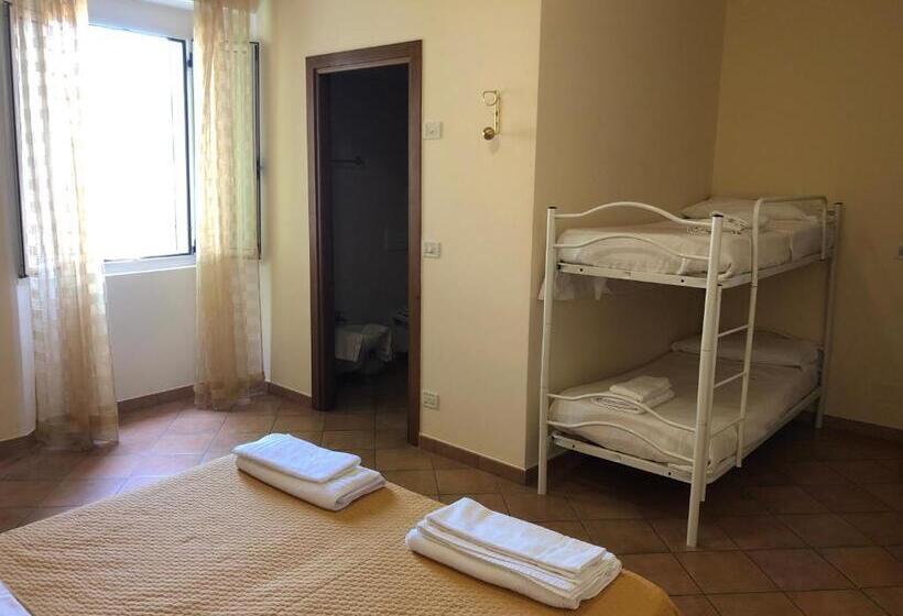 חדר קלאסי לארבעה, Il Fondaccio