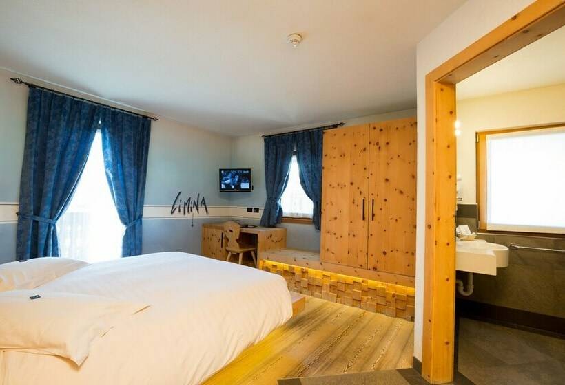 اتاق لوکس, Pontiglia