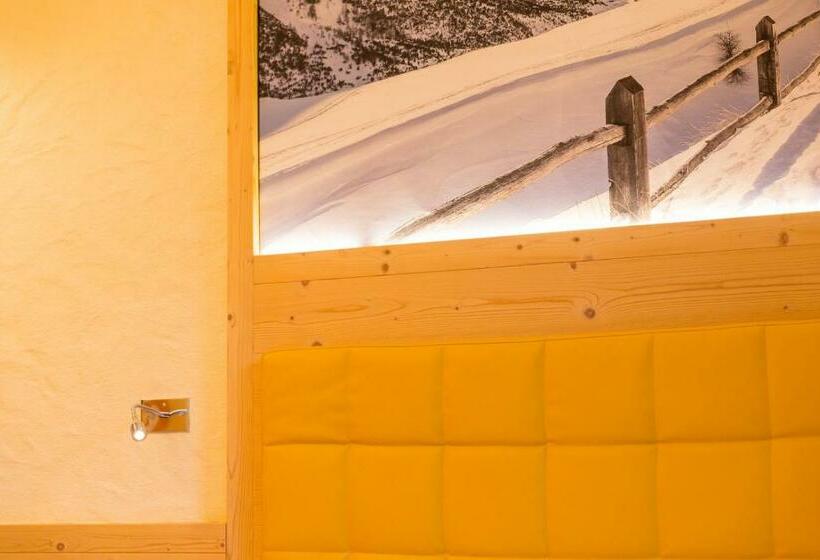 اتاق استاندارد, Pontiglia