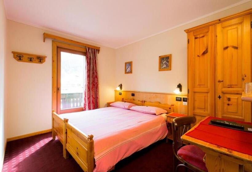 اتاق استاندارد یک نفره, Pontiglia