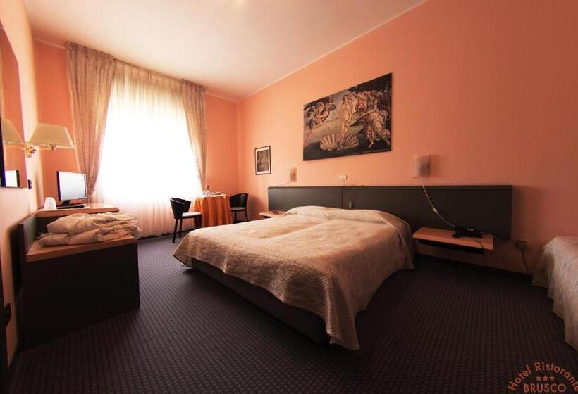 סוויטת ג'וניור, Ristorante Brusco