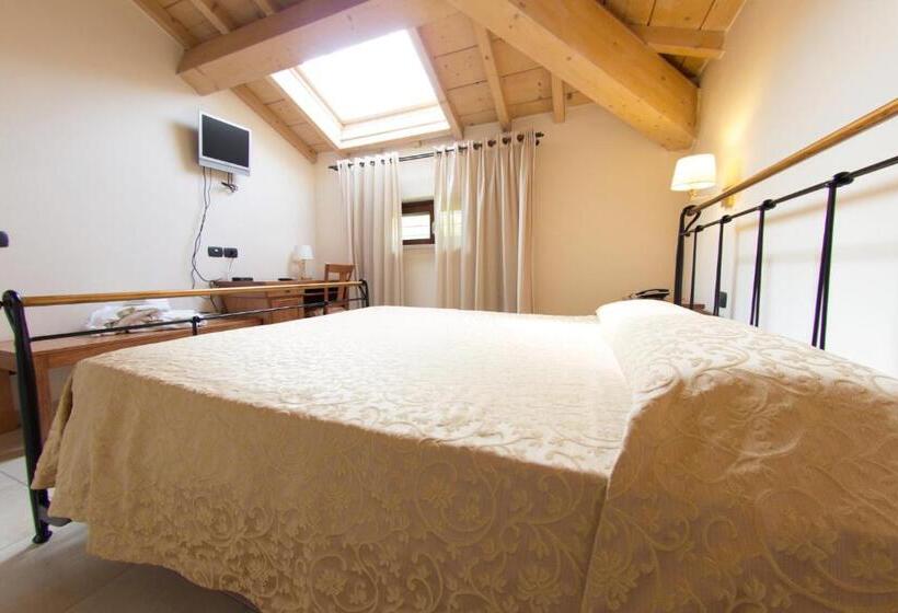 דירת חדר, Ristorante Brusco