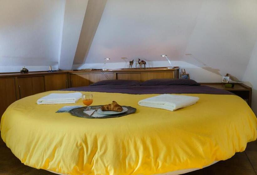 带露台的套间, Il Colombé B&b