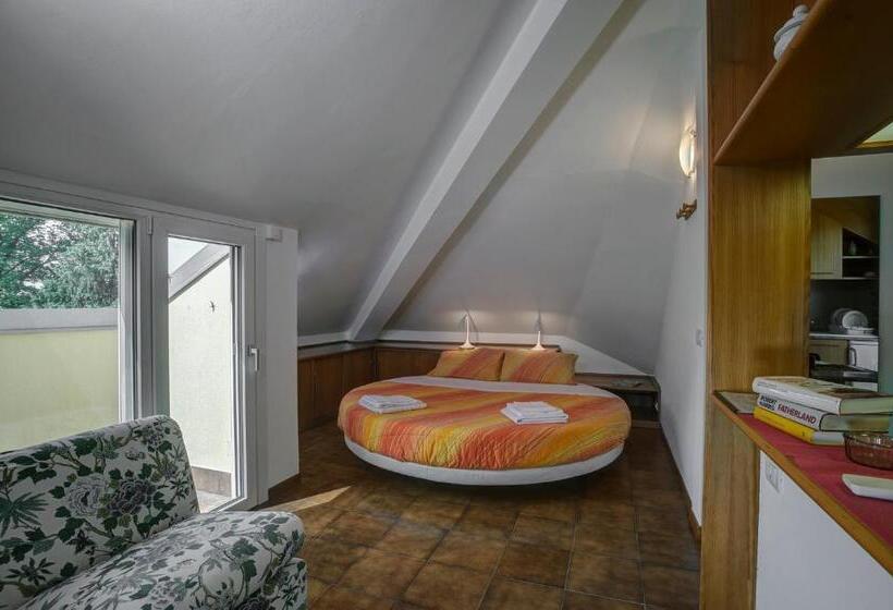 Люкс с Террасой, Il Colombé B&b