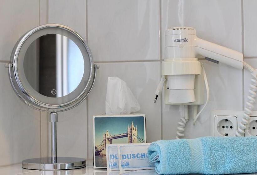 标准间带阳台, Kleines Hotel Edeltraud