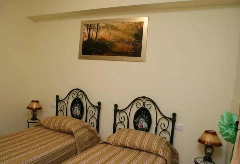 スタンダードルーム, B&b La Toscana