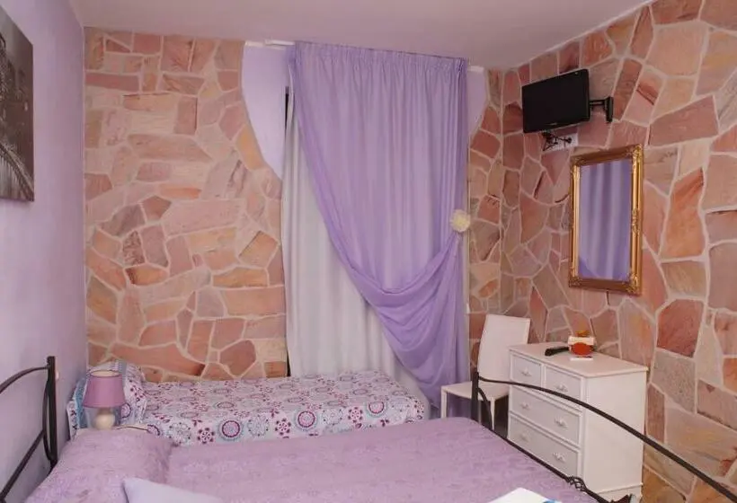 スタンダードルーム, B&b La Toscana