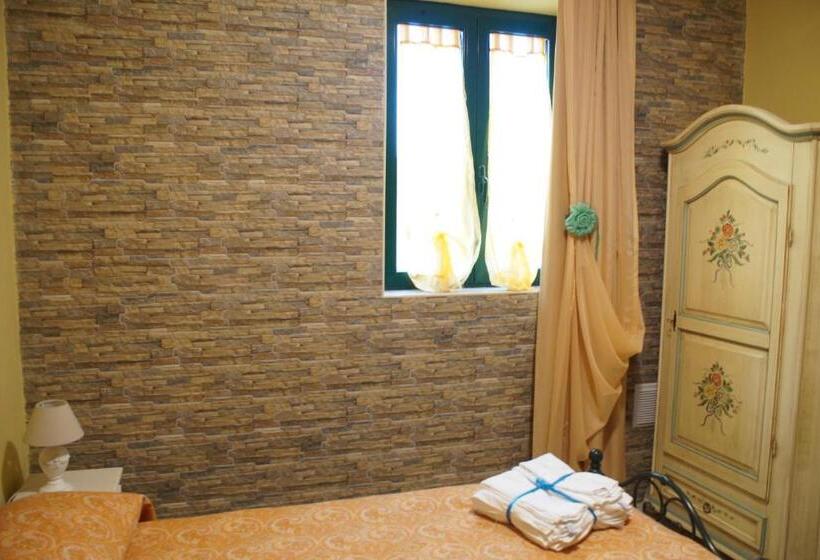 חדר סטנדרט, B&b La Toscana