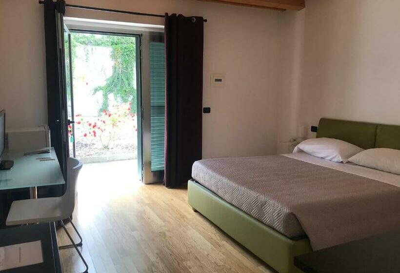 اتاق استاندارد, B&b Oasi Vetoio