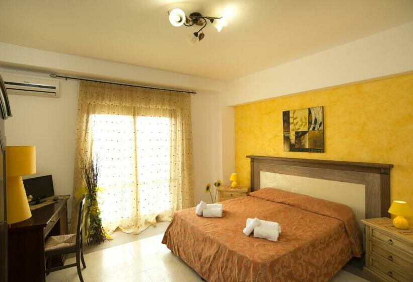 标准间带阳台, Affittacamere Prestige