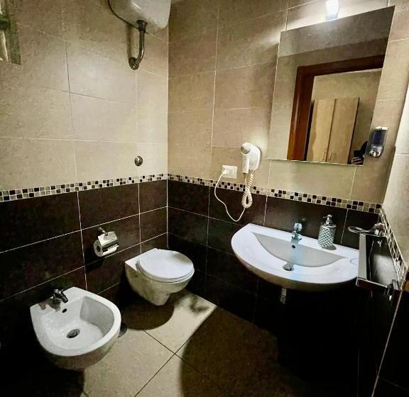 اتاق استاندارد سه نفره, Bed & Breakfast De Bono