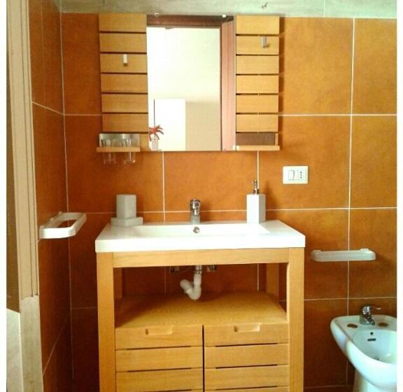 בקתת חדר, Casa Surlamer