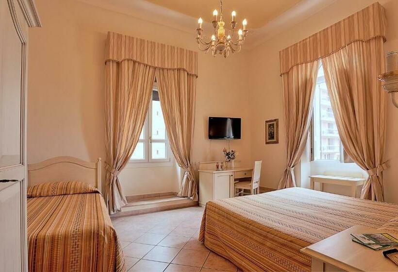 اتاق استاندارد, Chiaro Di Luna Viale Italia